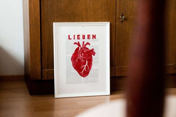 Herz mit Bibelvers auf Leinwand, christliche Kunst, religiöse Dekoration, christliches Geschenk.