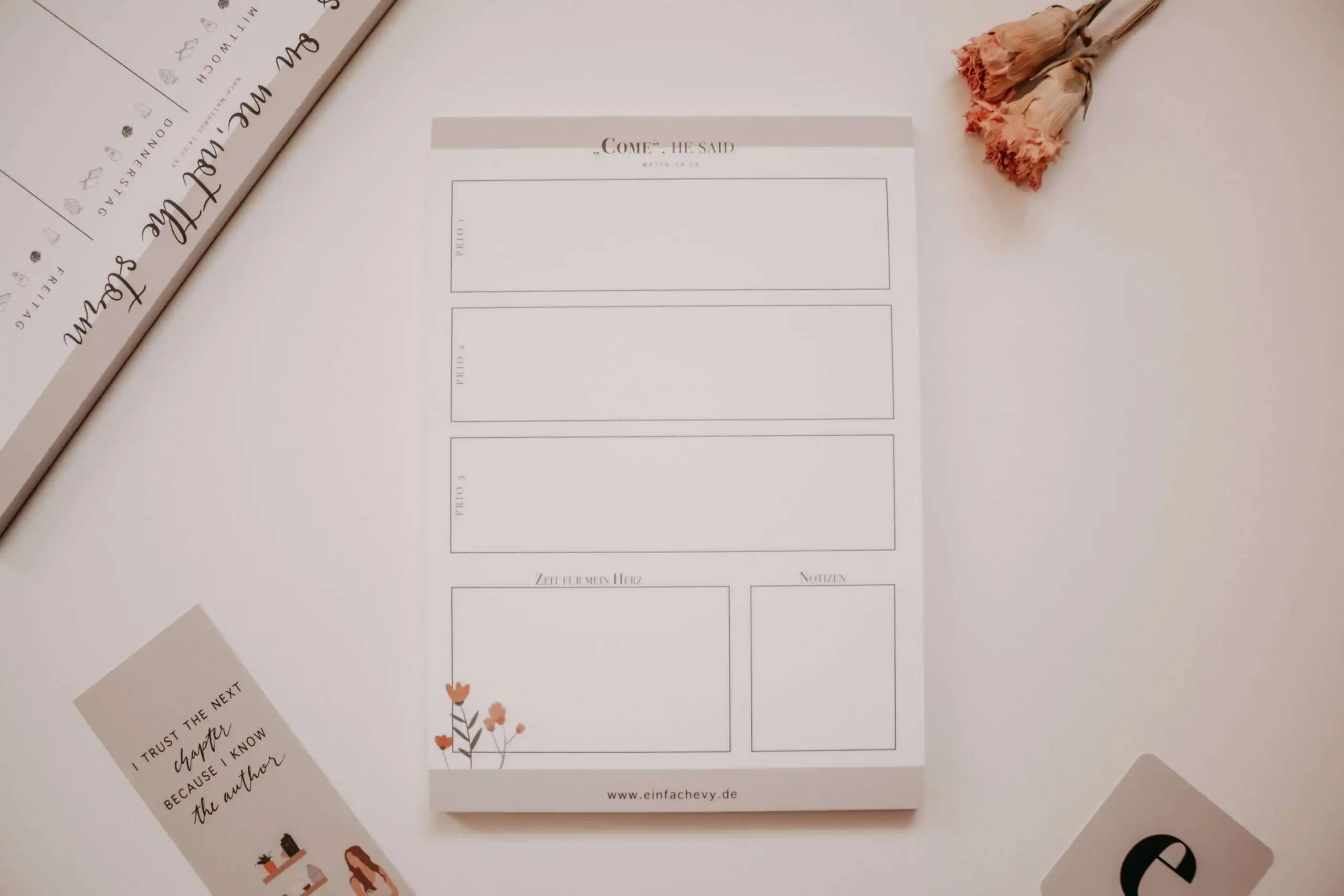 Gottesauberer Christlicher Planer für Gebet, Gedanken und Notizen.