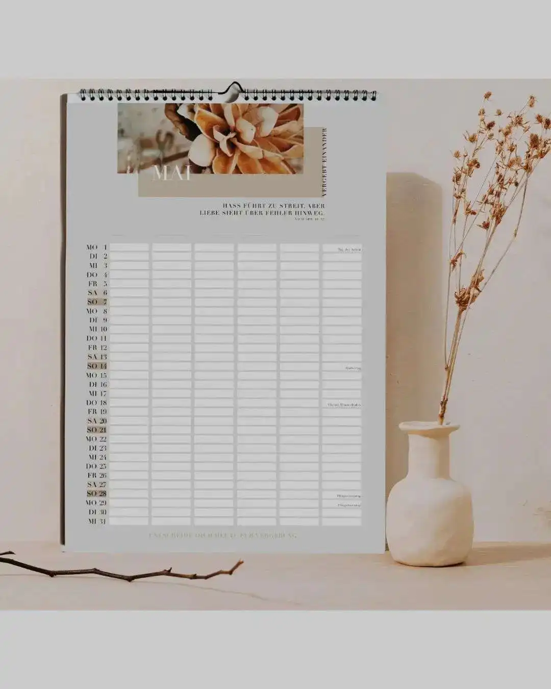 Familienkalender 2023 2 Moderner Gebetsplan mit christlichem Design, Optimiert für christliche Marken.