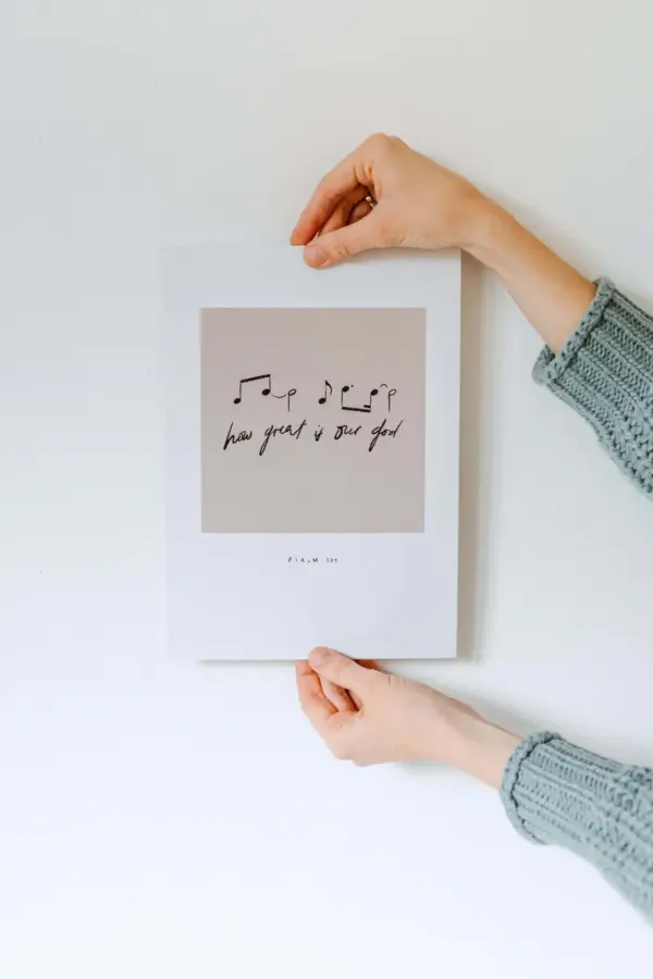 Himmlischer Musikpostkarte mit Psalm 107, christliche Grußkarte, religiöser Gruß.