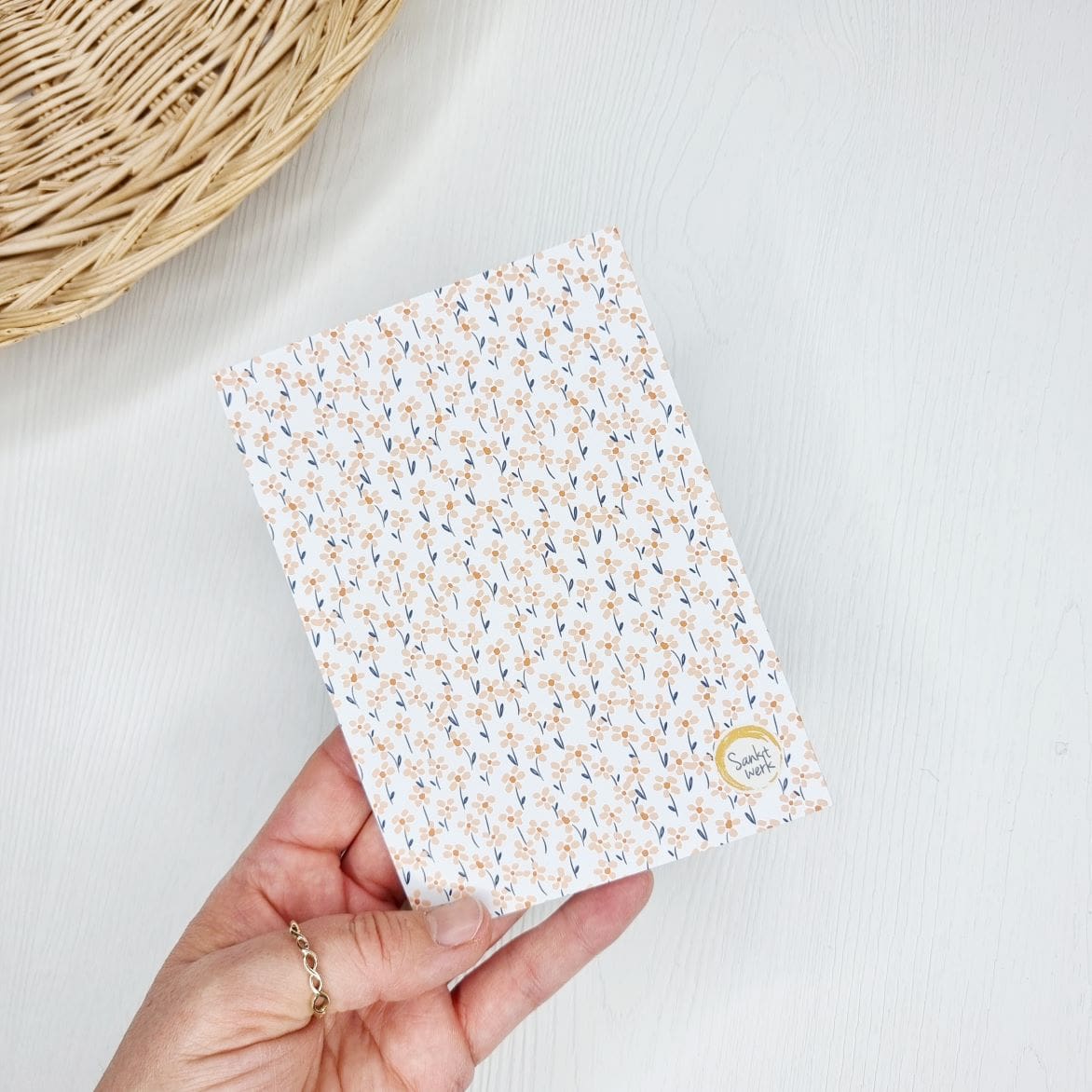 Notizheft Let Go and Let God 3 Blumenmuster Notizbuch mit christlichem Motiv, Glaube und Inspiration, religiöses Schreibheft.
