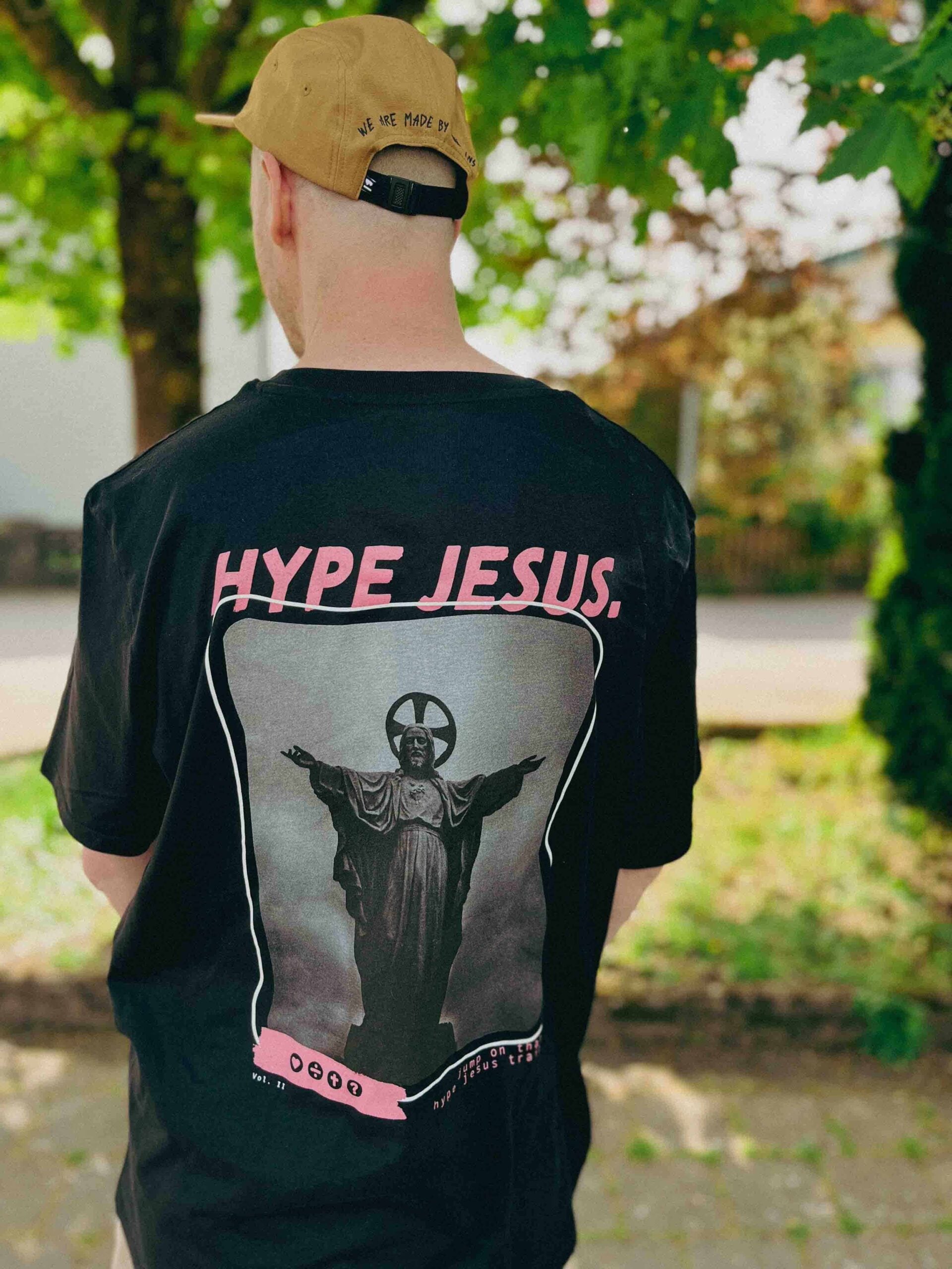 Spirituelle Mode für Christen, Streetwear mit Bibelmotiv.
