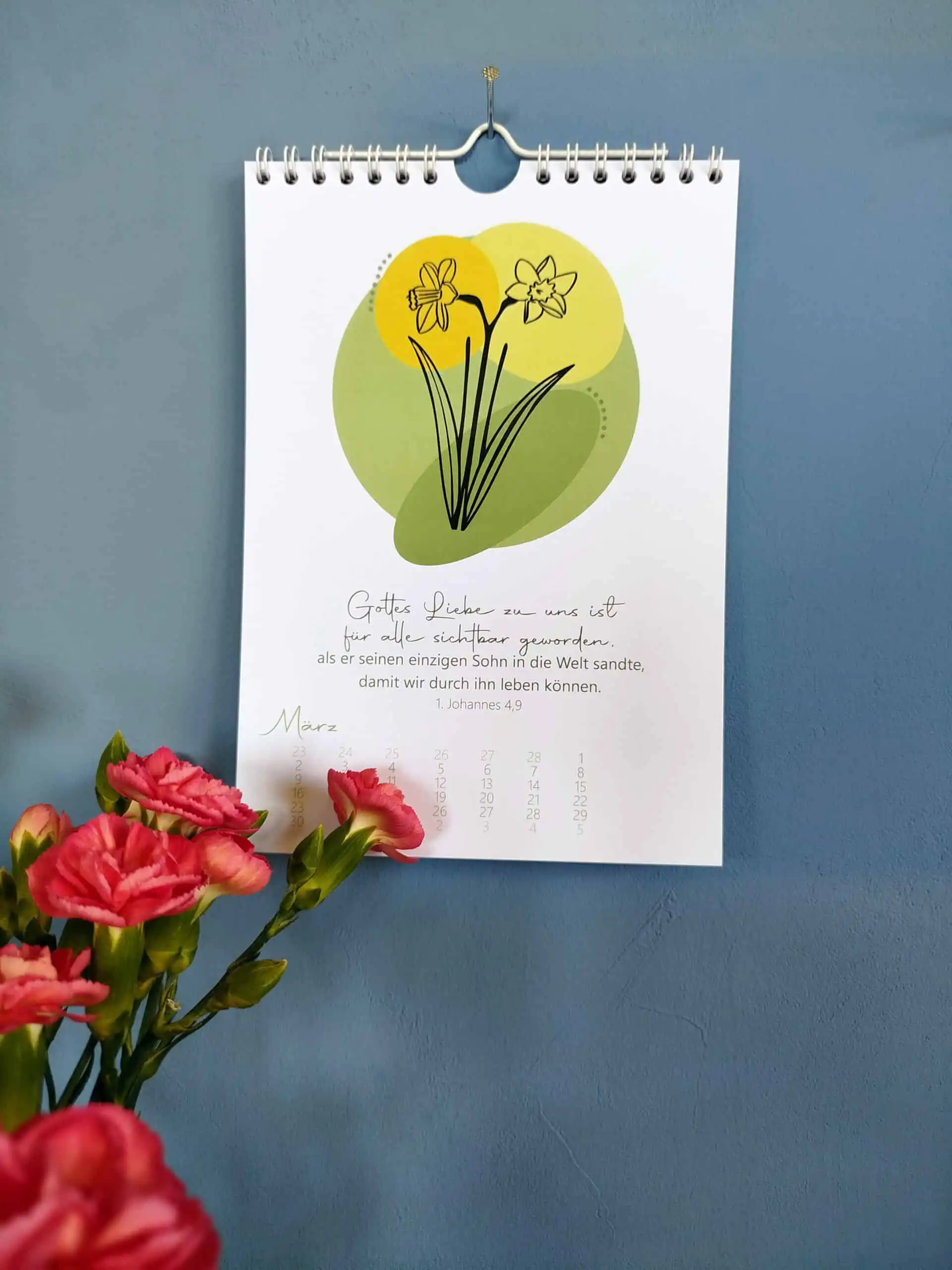 Blumenkalender DinA5 4 Farbenfrohes christliches Kalenderbild mit Blumenmotiv und Bibelvers im März.