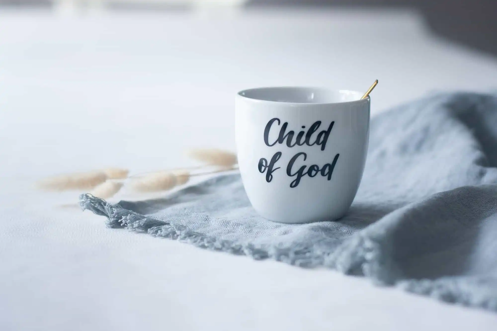 Glaube Tasse mit "Child of God" Schriftzug, christliche Geschenkidee, Gebets-Tasse.