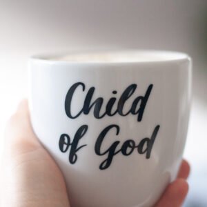 Christliche Tasse mit Spruch – stilvolle Keramiktasse Child of God von himmelhoch.art