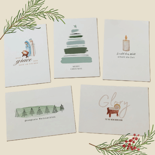 Feiertagskarten mit Weihnachtsmotiven und Grußbotschaften.