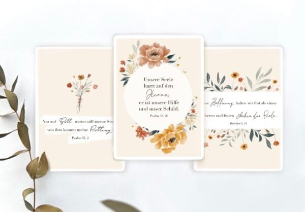 Natur-inspirierte Vintage-Gebetkarten mit Blumenmotiven und Bibelversen für Trost und Hoffnung.