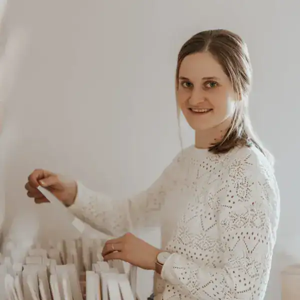 Datei: manualitaet-moekho-de.jpg.