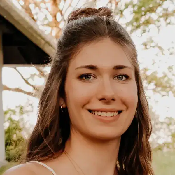 Natürlich! Hier sind die SEO-optimierten Werte für das Bild:.