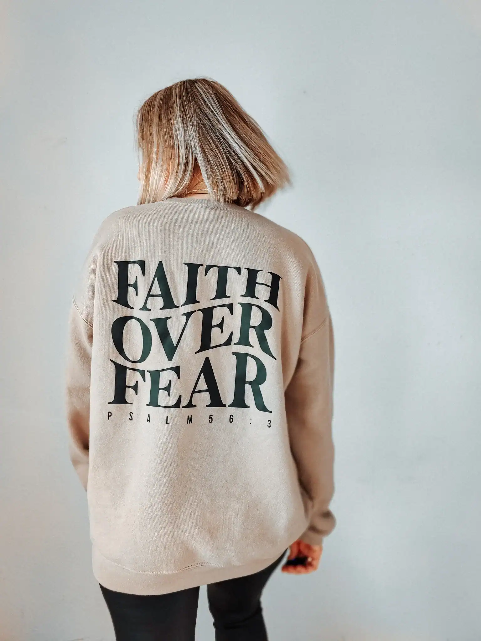 Glauben über Angst, christliche Mode, Frauen in christlicher Kleidung, Psalm 56:3.