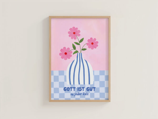 Blumenstrauß in Vase mit christlichem Spruch auf pinkem Hintergrund.