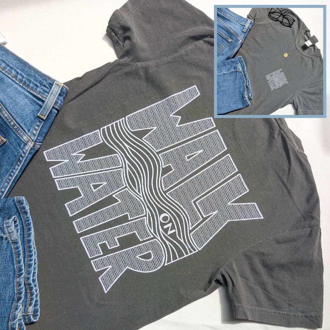 Shirt - Walk on Water 9 Christliches T-Shirt mit inspirierendem Schriftzug und modernem Design.